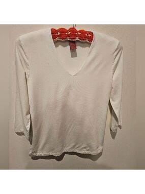 OLSEN EUROPE WOMEN'S VINTAGE WHITE V-NECKLINE 3/4 SLEEVED TOP SIZE 6